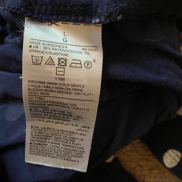 Old Navy cross-back romper, polka dot, w’s large - Picture 4 of 4